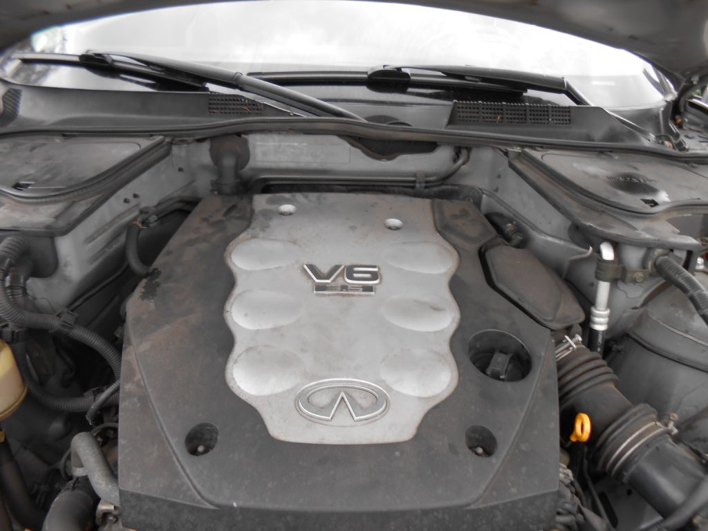 2005 INFINITI FX35 Image 19