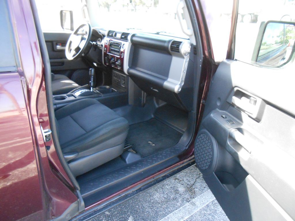 2007 Toyota FJ Cruiser Image 10