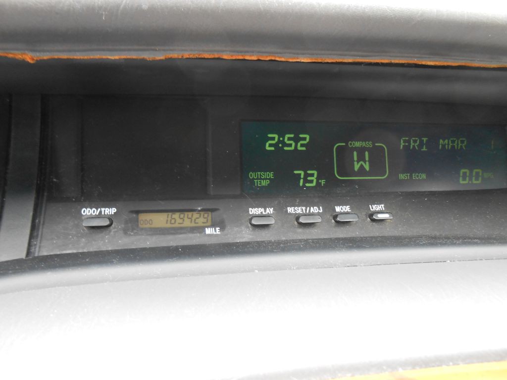 2000 Toyota Avalon Image 14