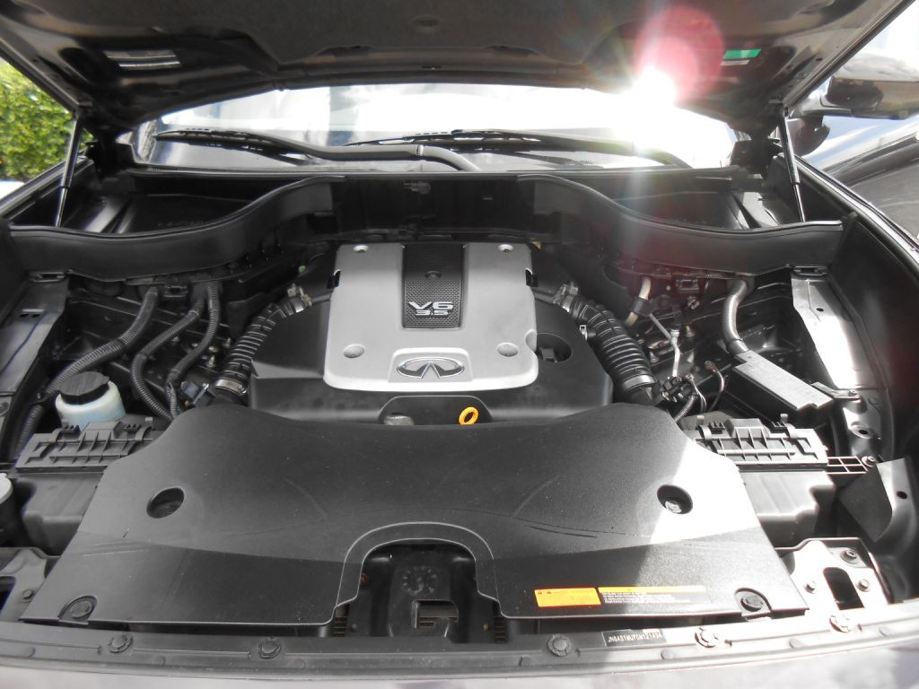 2012 INFINITI FX35 Image 18