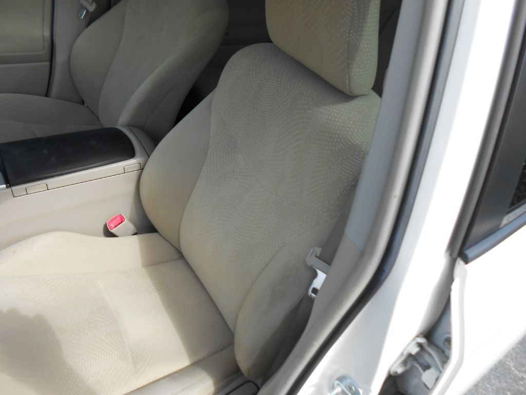 2014 Toyota Prius Image 10