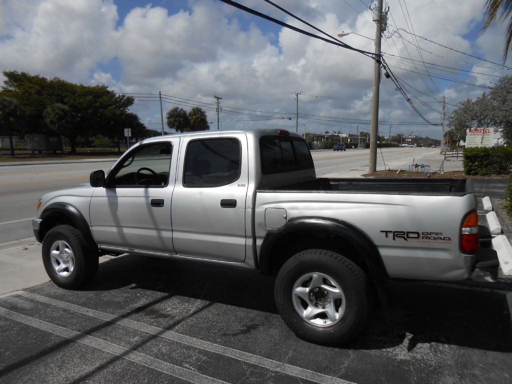 2002 Toyota Tacoma Image 3