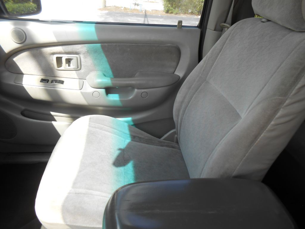 2002 Toyota Tacoma Image 16