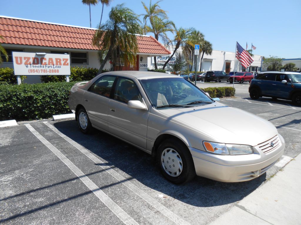 1998 Toyota Camry Image 7