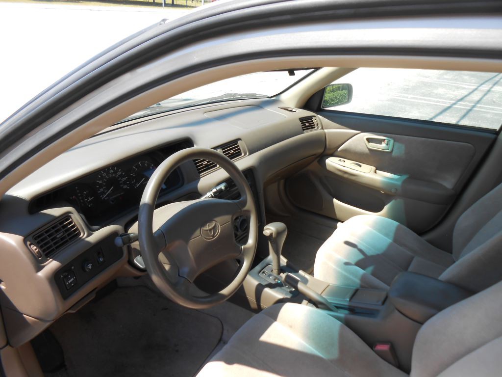 1998 Toyota Camry Image 10
