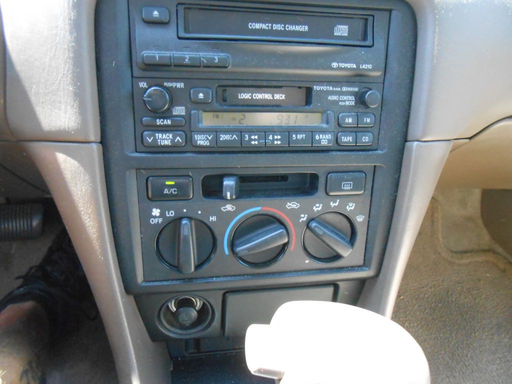 1998 Toyota Camry Image 14