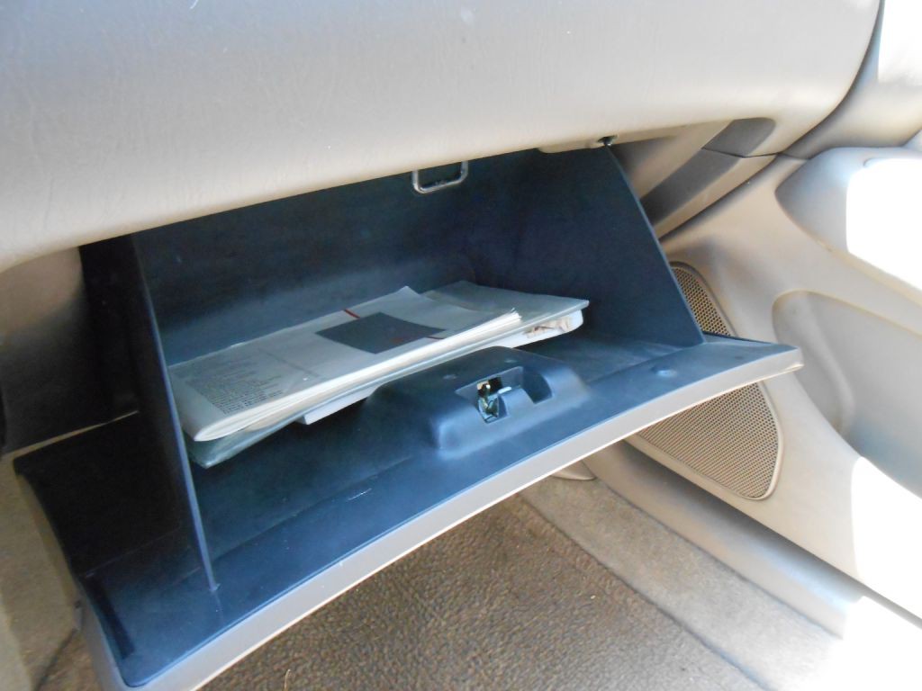 1998 Toyota Camry Image 16