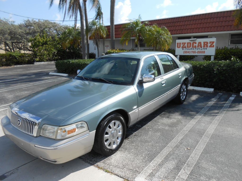 2006 Mercury Grand Marquis Image 1