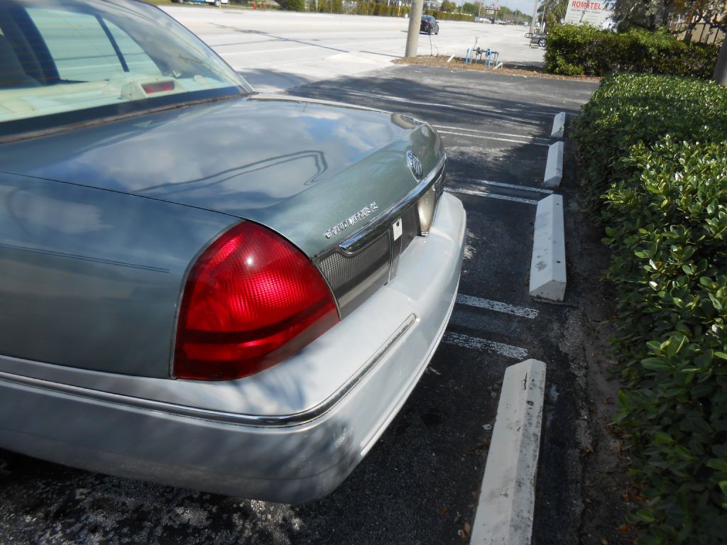 2006 Mercury Grand Marquis Image 4