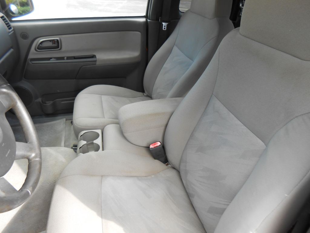 2005 Chevrolet Colorado Image 13