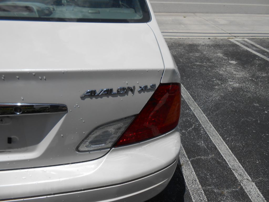 2001 Toyota Avalon Image 5