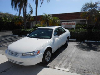 Image for 1999 Toyota Camry LE ID: 7426637