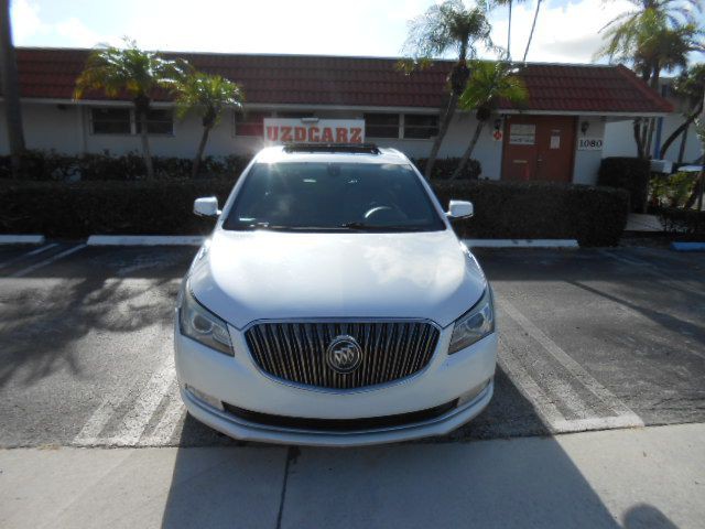 2015 Buick Lacrosse Image 9