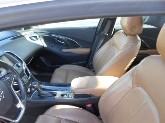 2015 Buick Lacrosse Image 12