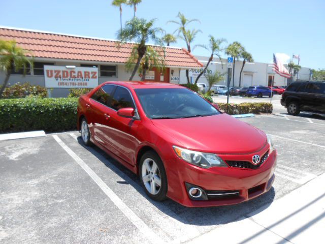 2014 Toyota Camry Image 7