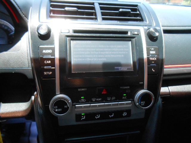 2014 Toyota Camry Image 12