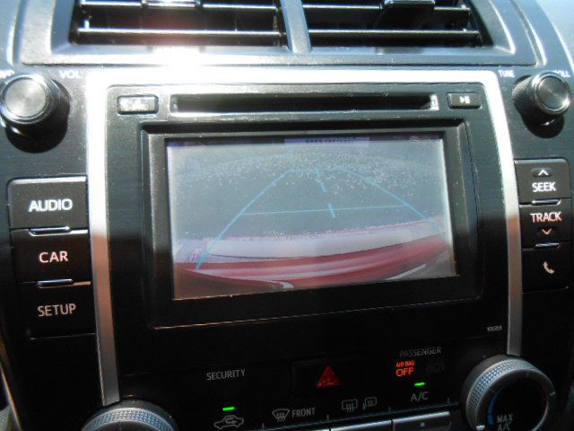 2014 Toyota Camry Image 13