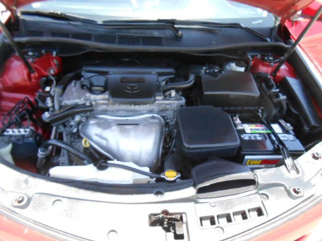 2014 Toyota Camry Image 19