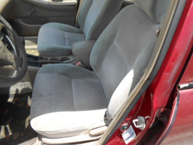 2004 Toyota Corolla Image 9