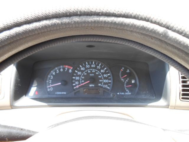 2004 Toyota Corolla Image 12