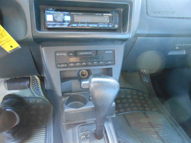 1999 Toyota Rav4 Image 14
