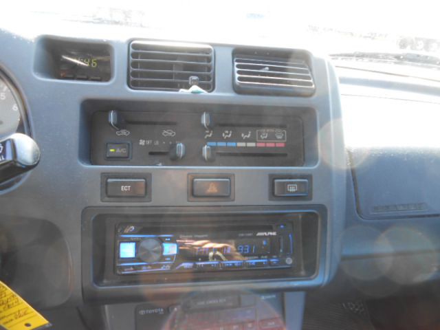 1999 Toyota Rav4 Image 15
