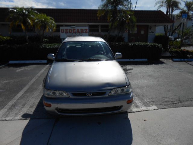 1997 Toyota Corolla Image 7