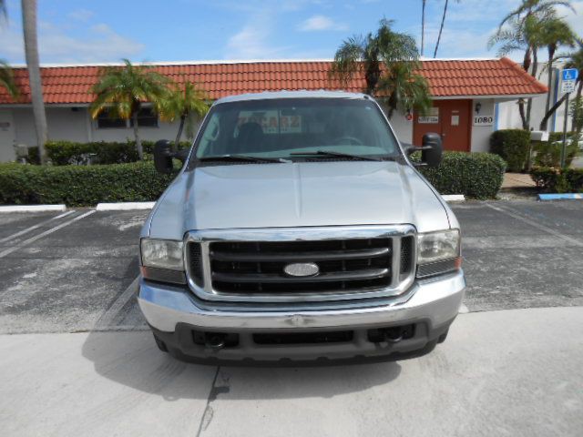 2002 Ford F-350 Image 10