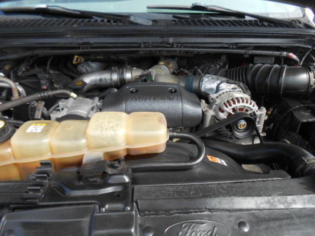 2002 Ford F-350 Image 25