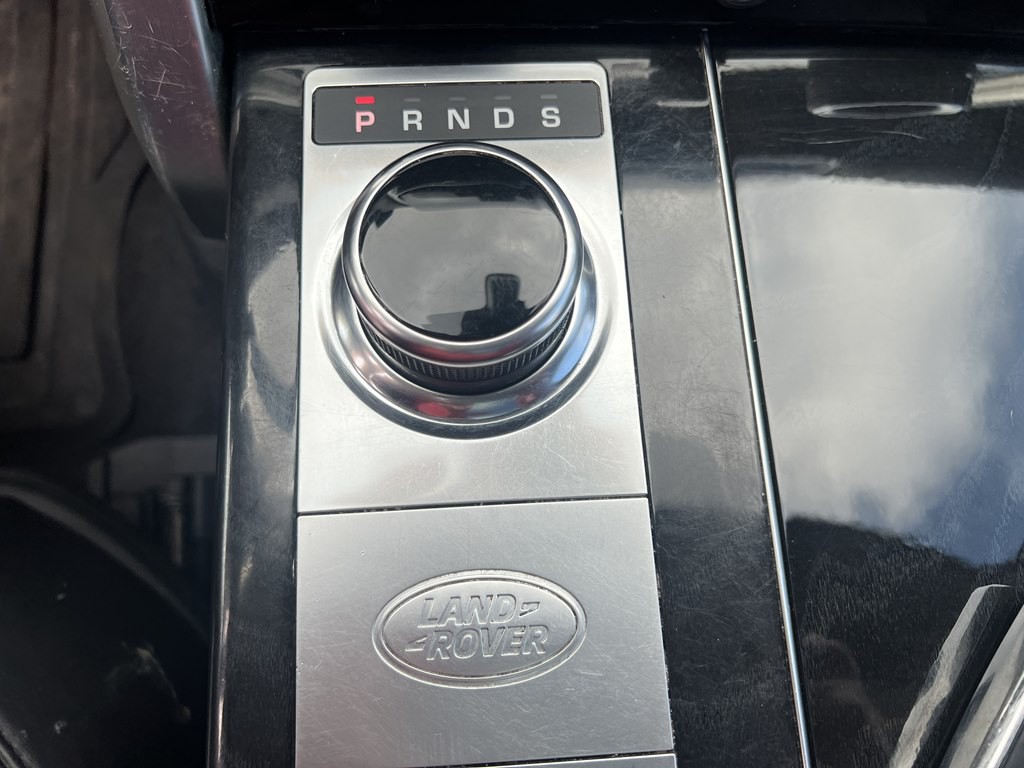 2020 Land Rover Range Rover Image 56