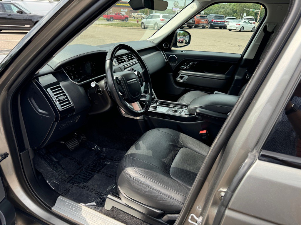 2018 Land Rover Range Rover Image 22