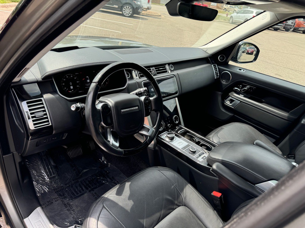 2018 Land Rover Range Rover Image 23