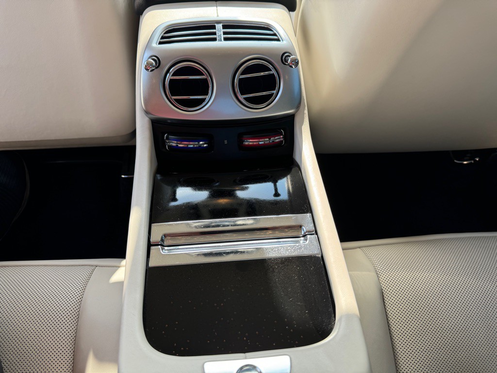 2019 Rolls-Royce Wraith Image 37