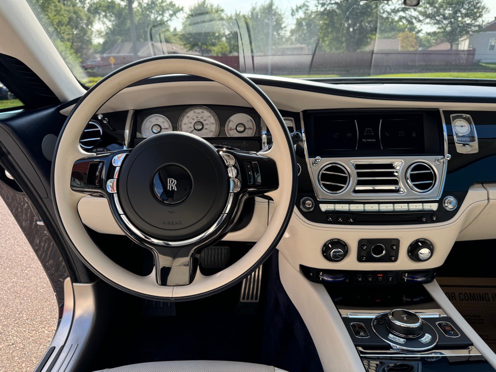 2019 Rolls-Royce Wraith Image 39