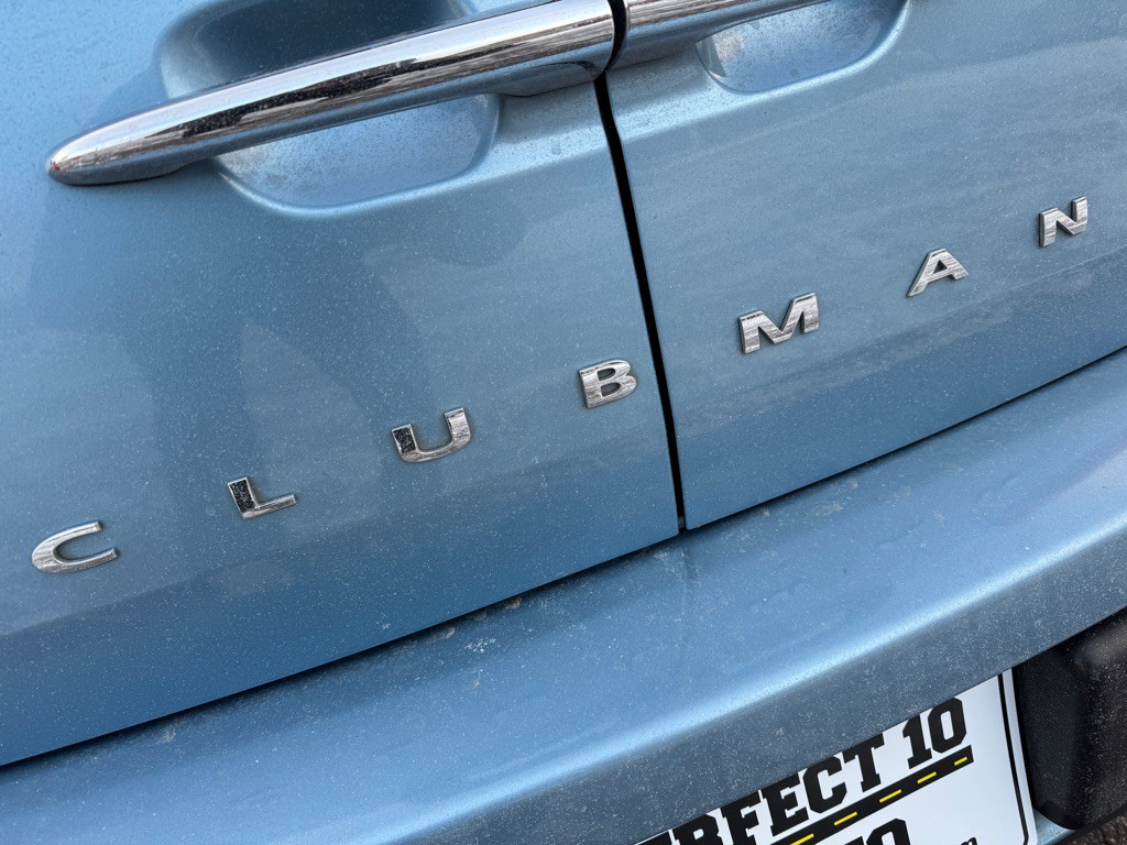 2018 MINI Cooper Clubman Image 18