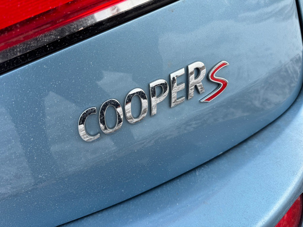 2018 MINI Cooper Clubman Image 19