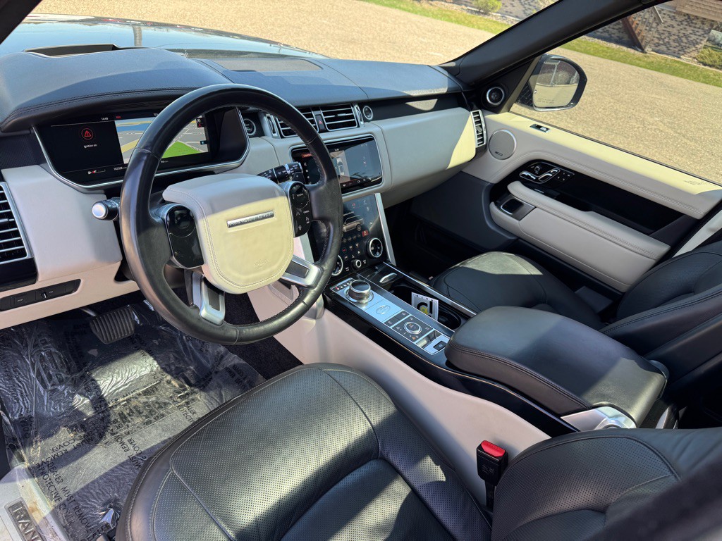 2018 Land Rover Range Rover Image 23
