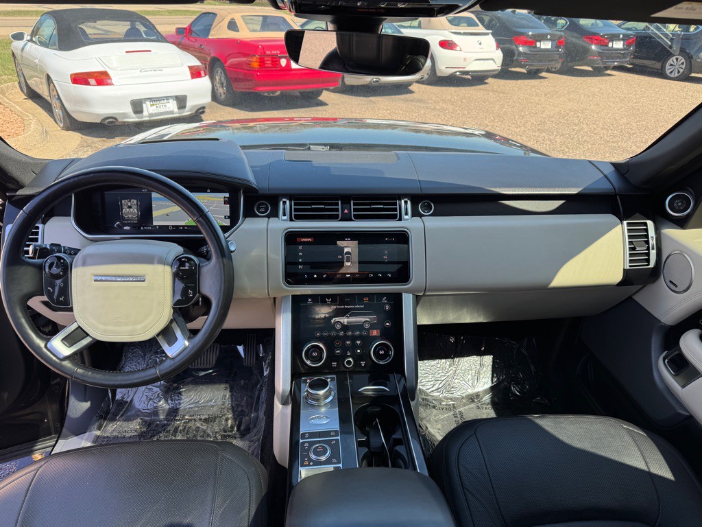 2018 Land Rover Range Rover Image 45