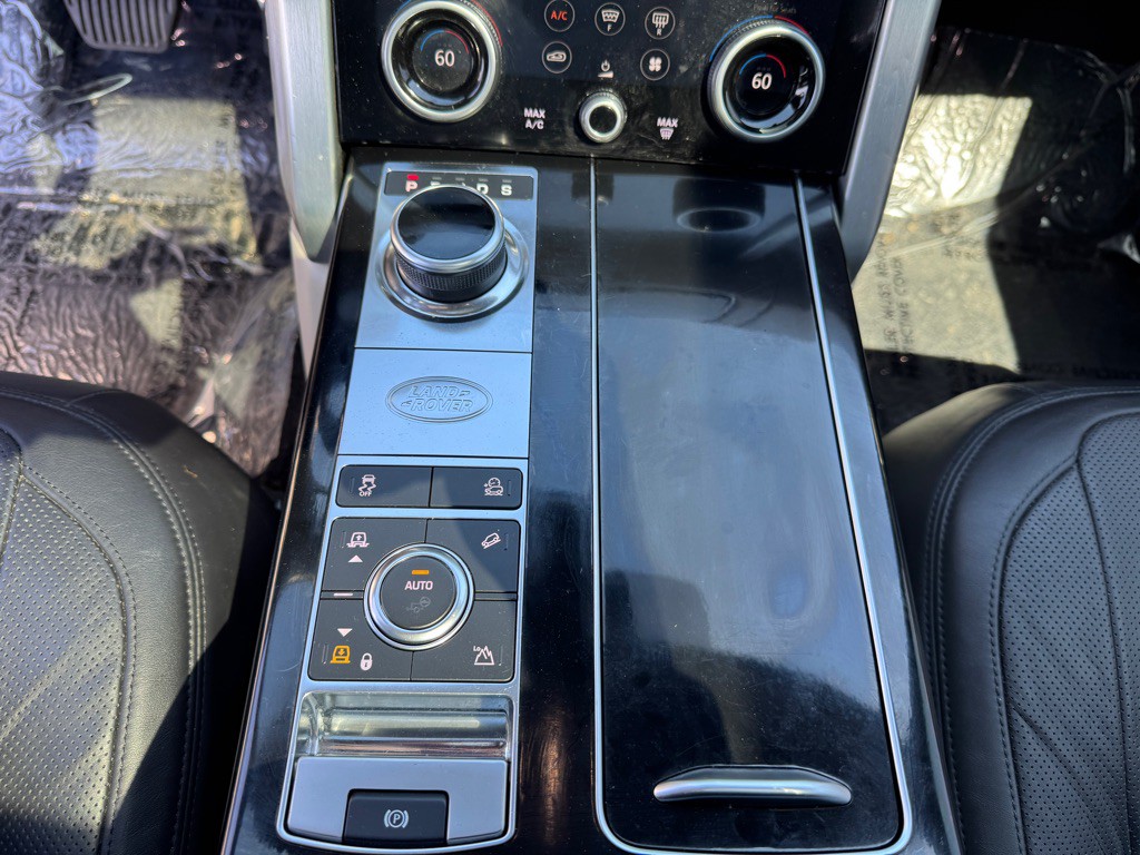 2018 Land Rover Range Rover Image 49