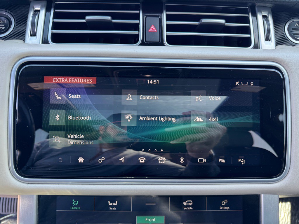 2018 Land Rover Range Rover Image 59