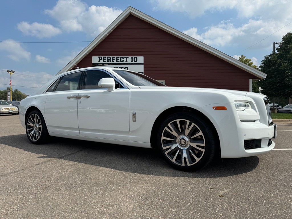 2020 Rolls-Royce Ghost Image 2