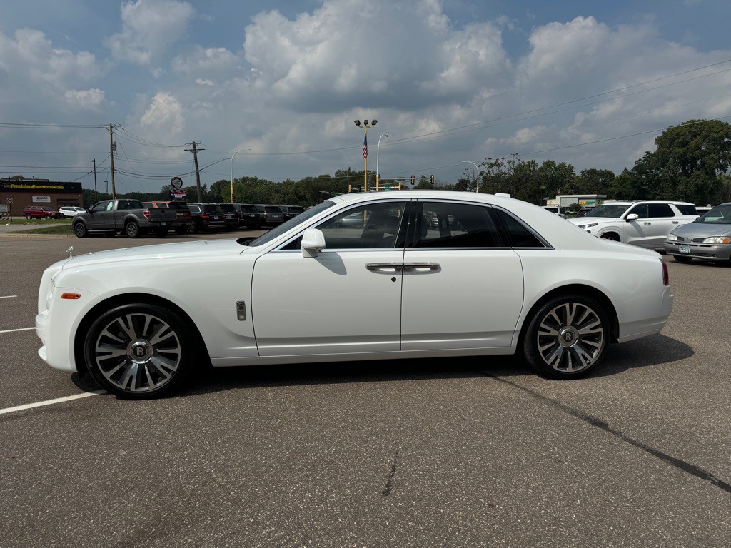 2020 Rolls-Royce Ghost Image 12