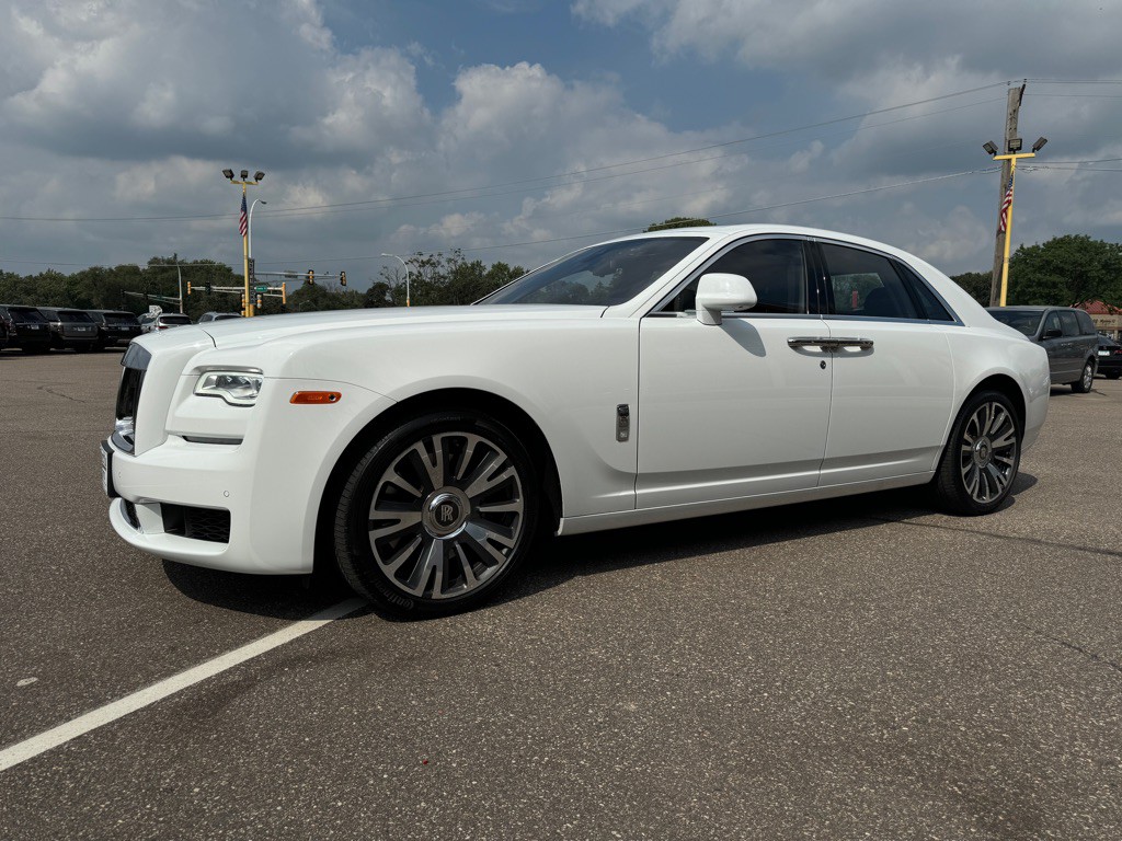2020 Rolls-Royce Ghost Image 13