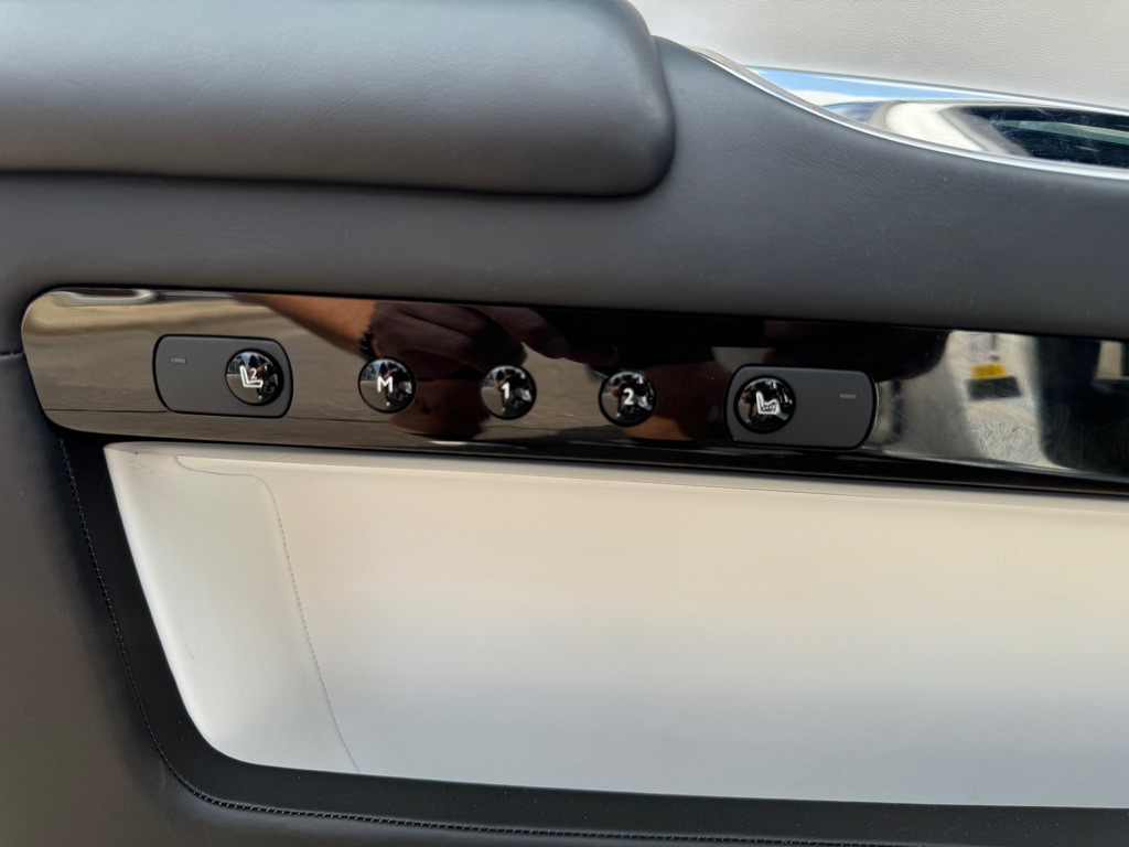 2020 Rolls-Royce Ghost Image 23