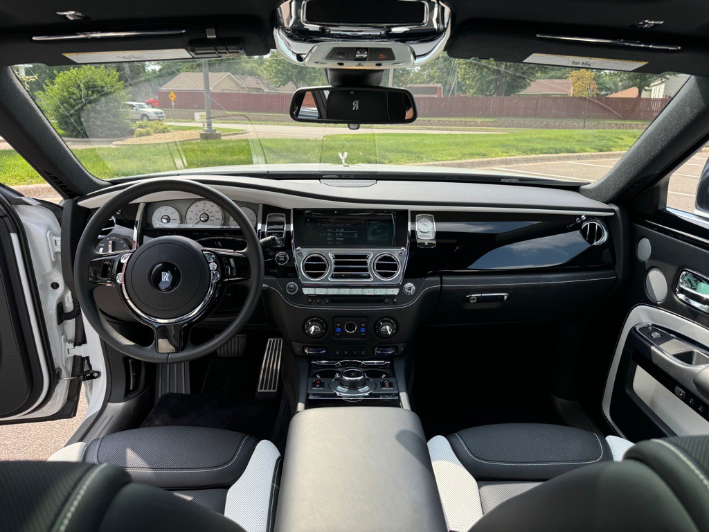 2020 Rolls-Royce Ghost Image 40