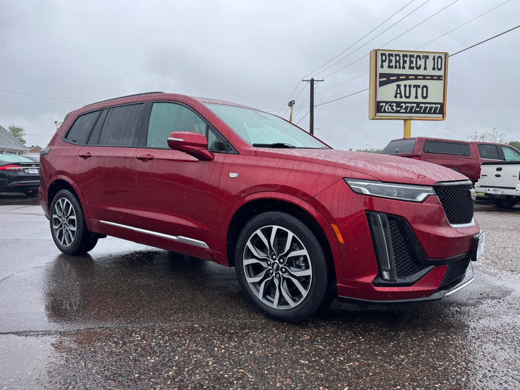 2021 Cadillac XT6 Image 2