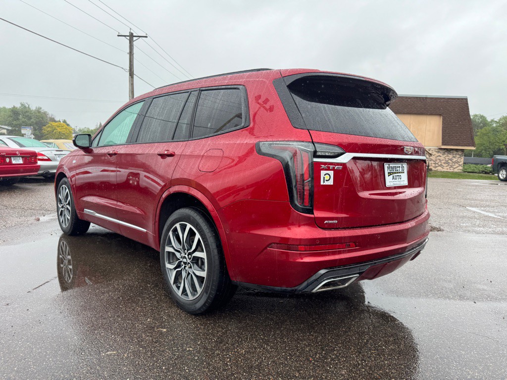 2021 Cadillac XT6 Image 9