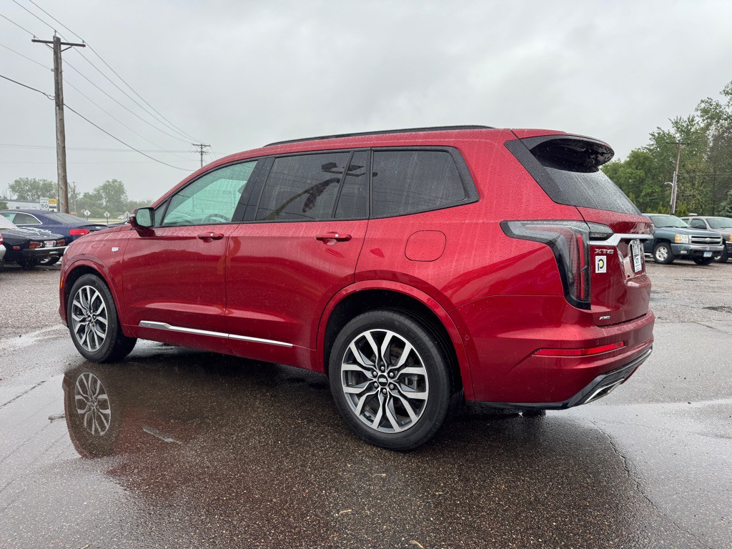 2021 Cadillac XT6 Image 10