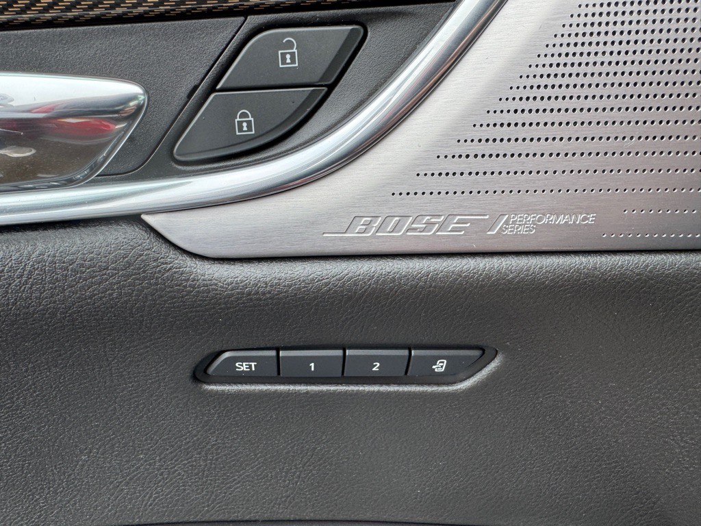 2021 Cadillac XT6 Image 25