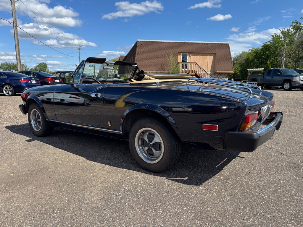 1979 FIAT 2000 Image 10